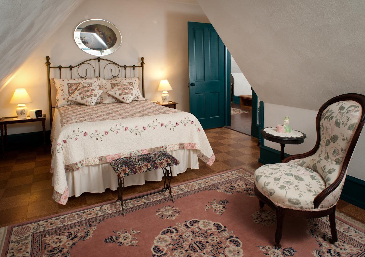 The Historic Morris Harvey House Bed and Breakfast Fayetteville Δωμάτιο φωτογραφία