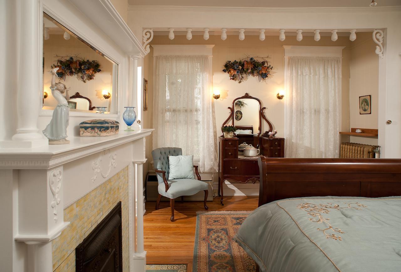 The Historic Morris Harvey House Bed and Breakfast Fayetteville Δωμάτιο φωτογραφία